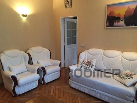 Rent 2-bedroom apartment in Almaty on the street corner of G