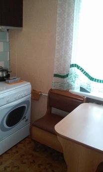New 2 bedroom apartmenti. Clean, Йошкар-Ола - квартира подобово