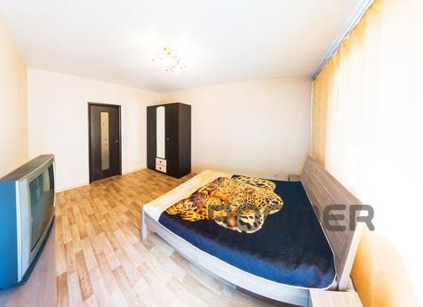 Spacious apartment with a modern renovation. Two beds - bed 