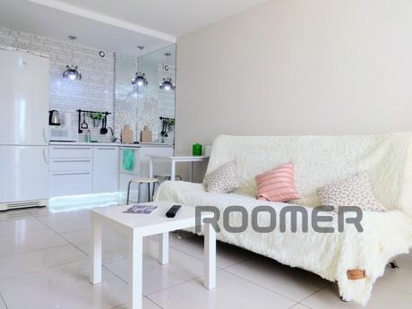 Bright and warm, spacious 2-bedroom apartment (renovated), 5