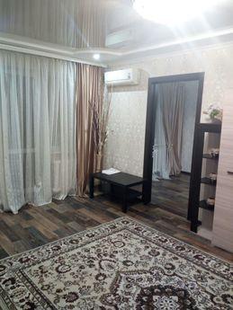 Super luxury in the center of Karaganda, Karaganda - apartment by the day