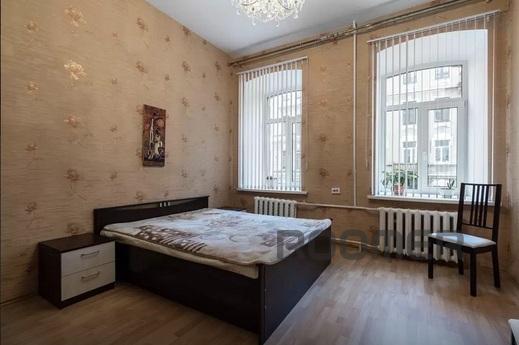 2 bedroom apartment near the metro, Санкт-Петербург - квартира подобово