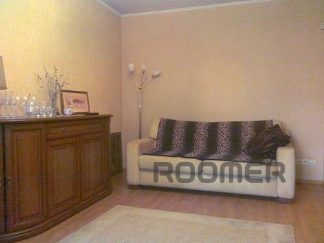 Rent 2-bedroom apartment, in the center, rooms are separate,