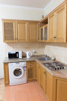 The apartment is in a luxury house, Almaty - apartment by the day
