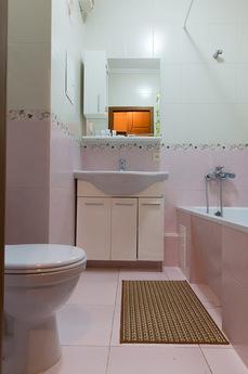 The apartment is in a luxury house, Almaty - apartment by the day