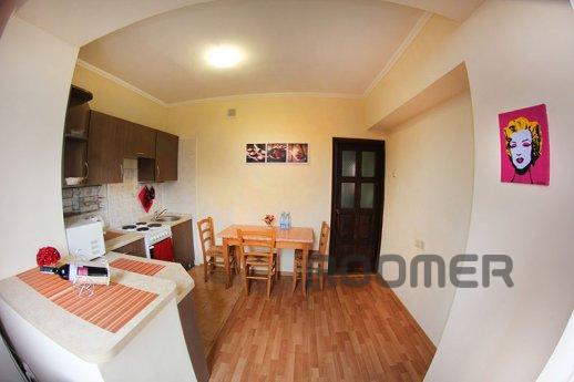 2-х комнатная квартира, Самал-1, д.38, Алматы - квартира посуточно