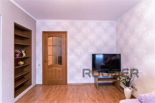 3-х кімнатна квартира, Достик 117В, Алмати - квартира подобово