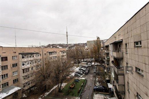 3-х кімнатна квартира, Достик 117В, Алмати - квартира подобово