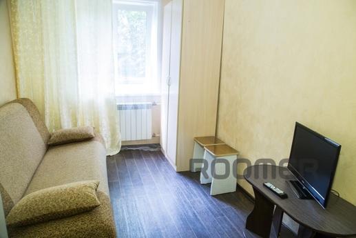 Cozy studio for rent, Krasnoyarsk - apartment by the day