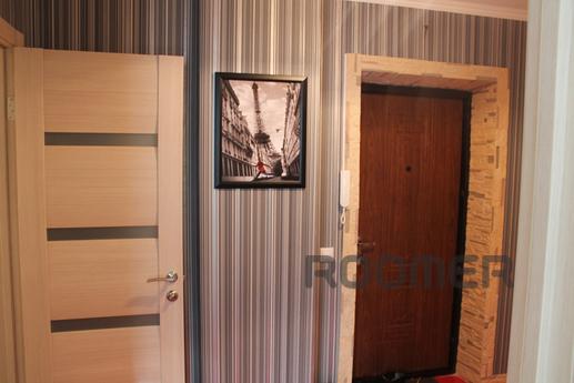 One bedroom apartment in the center, Tyumen - apartment by the day