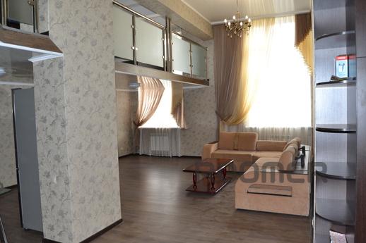 Excellent two-level apartment. Good repair, furniture, appli