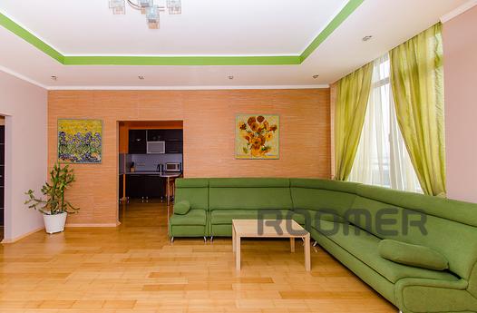 Apartment with good views of the Kremlin, Kazan - apartment by the day