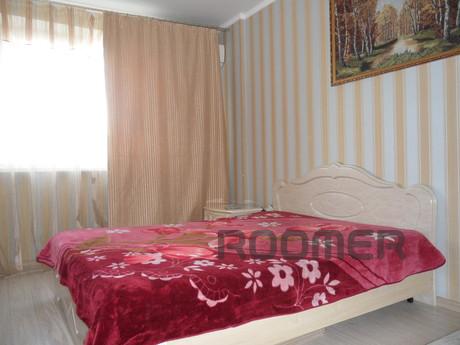 Apartment renovated in the hours, days, Rostov-on-Don - apartment by the day