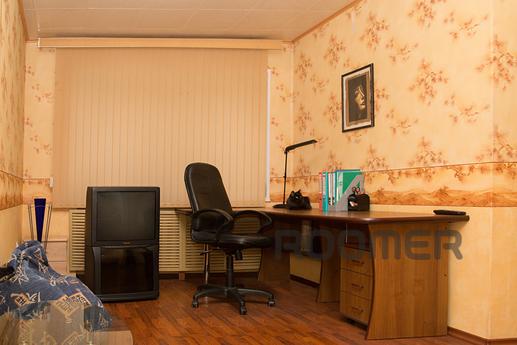 One room for rent! Centre, Yekaterinburg - apartment by the day