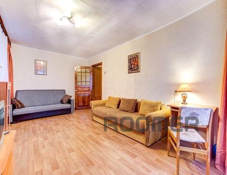Nice 1 bedroom apartment with a facelift on Leningradsky Pro