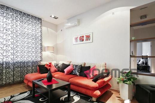 Cozy 3 bedroom apartment for rent, Moscow - apartment by the day