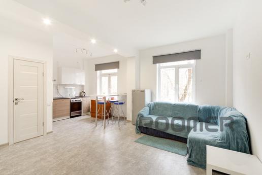 Шикарная двухкомнатная квартира Евро-Класса в 2-х минутах пе