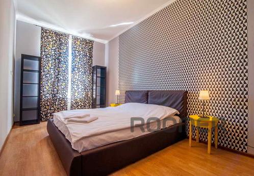 For rent one-bedroom apartment with isolated rooms with a fr
