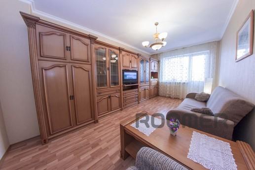 One bedroom apartment, 102 Mingazheva, Уфа - квартира подобово