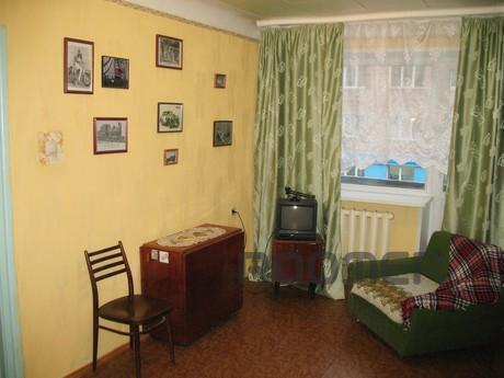 apartment in the center in a retro style, Krasnoyarsk - apartment by the day