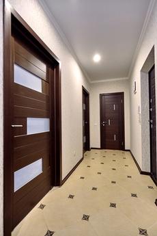Spacious one bedroom apartment, Краснодар - квартира подобово
