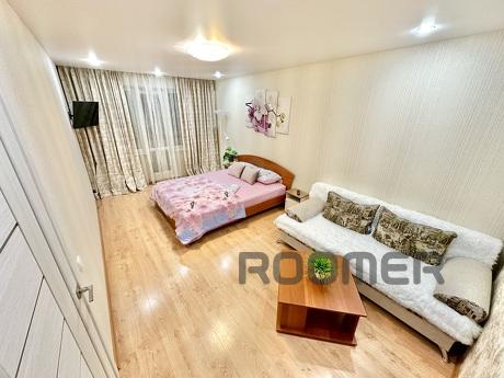 Rent . Luxury apartment (rent), Магнітогорськ - квартира подобово
