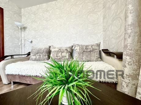 2 bedroom apartment for rent, Магнітогорськ - квартира подобово