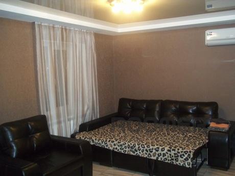 Luxurious apartment - studio, renovated on the 3rd floor of 