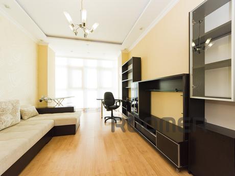 Сонячна 3-х кімнатна в ЖК Дипломат, Астана - квартира подобово