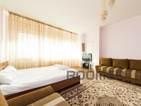 Sunny apartment with beautiful views of the Khan Shatyr and 