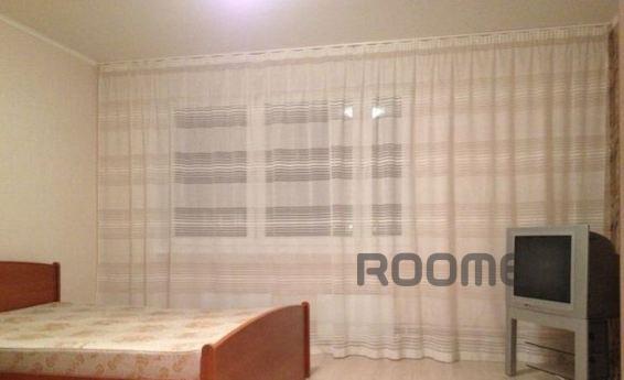 Квартира сдается на ночь, часы, сутки. Расположена в пешей д