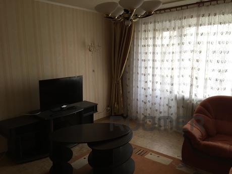 3 BR apartment with renovation, Sievierodonetsk - apartment by the day