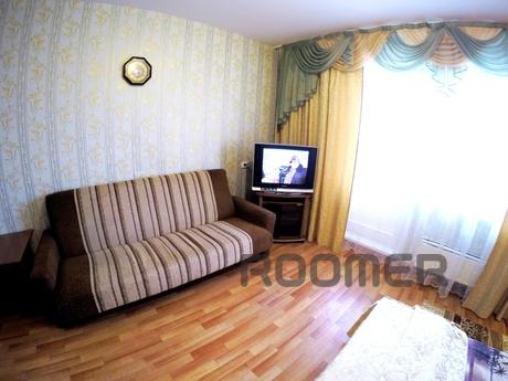 Cozy apartment near the shopping center, Красноярськ - квартира подобово
