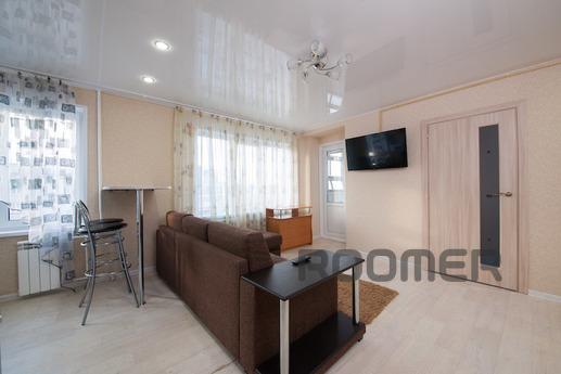 2 bedroom apartment on Gorky 36, Krasnoyarsk - apartment by the day