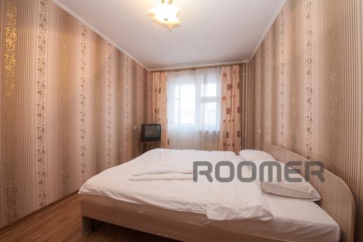 Clean and bright one-room apartment in the business center o