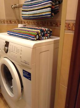 3-bedroom luxury apartment for rent, Магнітогорськ - квартира подобово