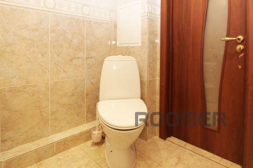 The apartment is in the heart of the cit, Krasnodar - apartment by the day