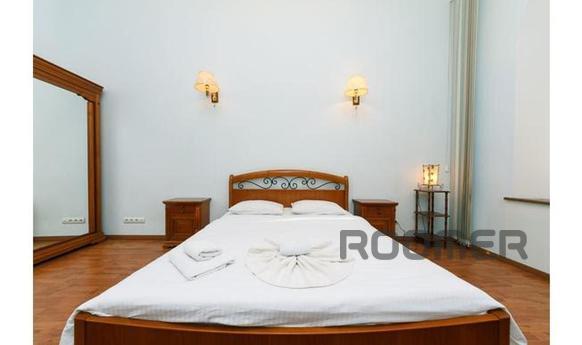 Luxury apartments in the center of Kiev, Kyiv - apartment by the day