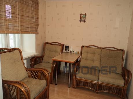 ! -room apartment near Circus, Новосибірськ - квартира подобово