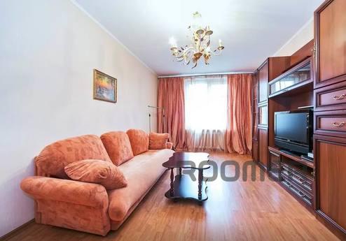 For rent by the day 2-room apartment in a 3-minute from the 