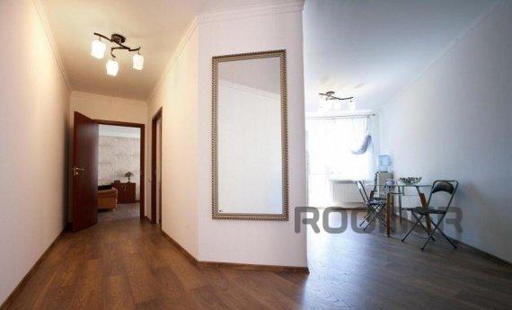 1-BR apartment near the shopping center, Krasnoyarsk - apartment by the day