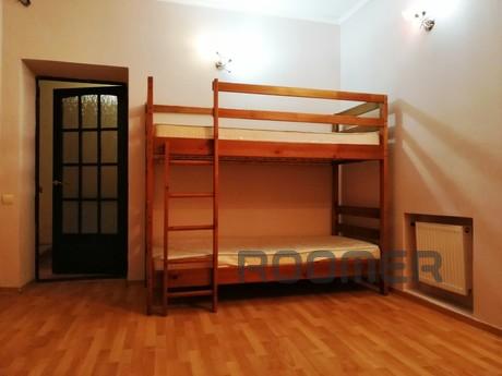 Guest House & Hostel Charlie, Simferopol - apartment by the day