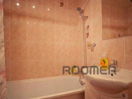 Rent 1-th apartment on the day, the nigh, Yekaterinburg - apartment by the day
