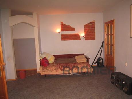 1 bedroom apartment for rent in the city center, the area Si