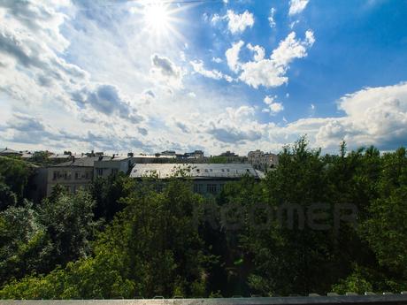 Посуточно Земляной Вал 24/32, Москва - квартира посуточно