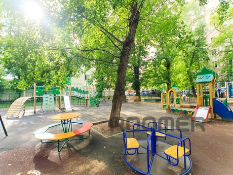 Посуточно Земляной Вал 24/32, Москва - квартира посуточно