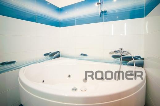 One bedroom apartment with Jacuzzi, Saratov - apartment by the day