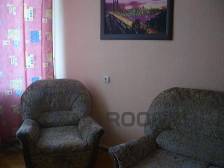 1 to. apartment in the center goroda.Metrotramm station Pion