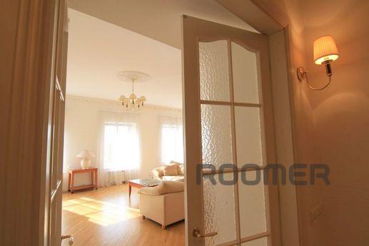 Exclusive species apartment, Saint Petersburg - apartment by the day