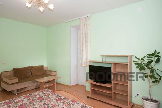 Marin Dom na Jyulskoy 25, Єкатеринбург - квартира подобово